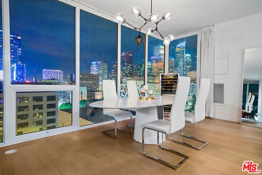 Property photo for 1050 S GRAND Avenue, #901, Los Angeles, CA