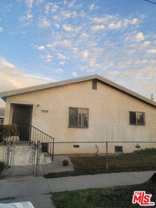 Property photo for 7908 Towne Avenue, Los Angeles, CA