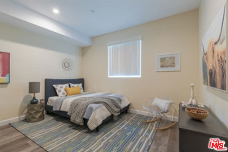 Property photo for 850 S Gramercy Place, #305, Los Angeles, CA