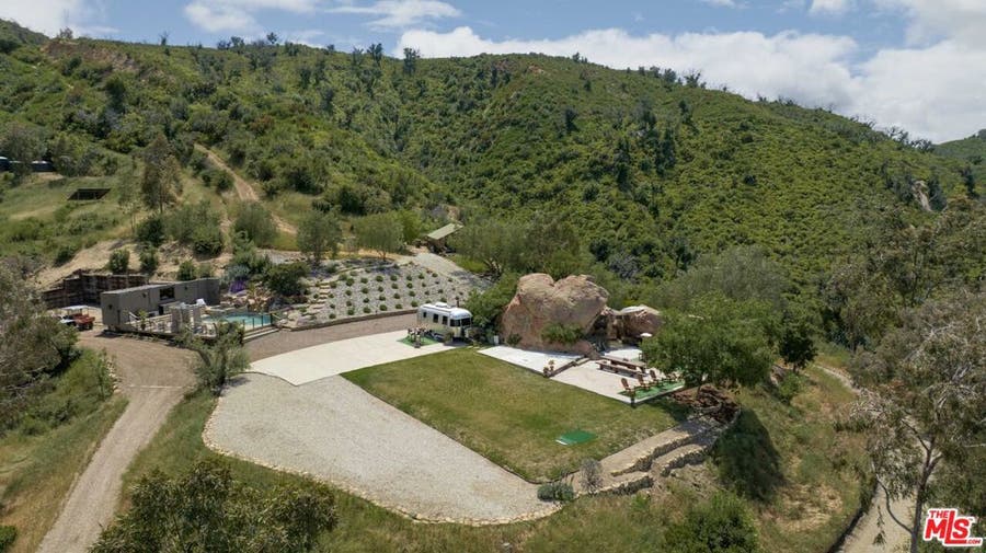 Property photo for 30884 Mulholland Highway, Agoura Hills, CA