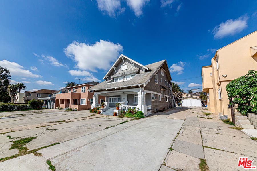 Property photo for 1717 Crenshaw Boulevard, Los Angeles, CA