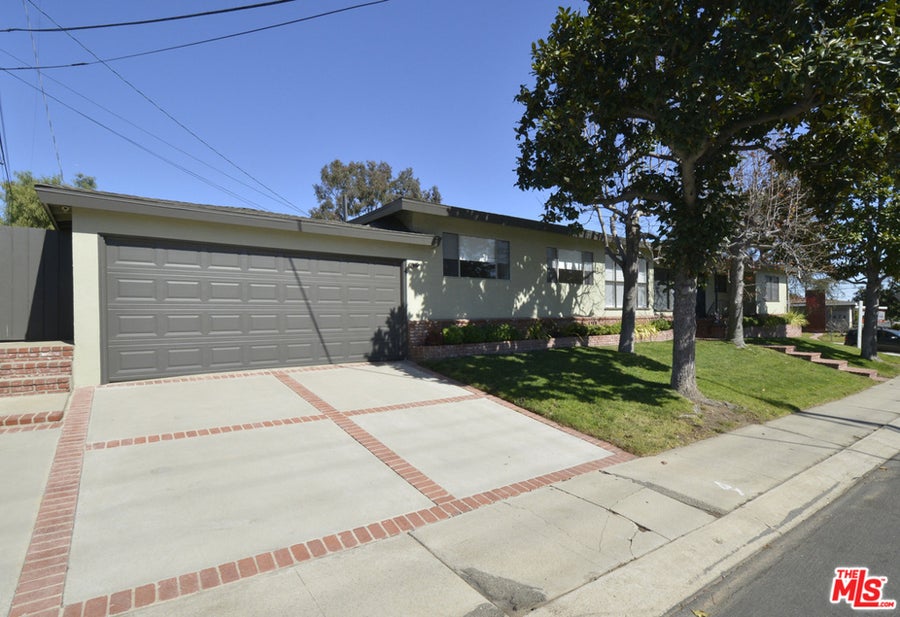 Property photo for 6333 W 77TH Street, Westchester, CA