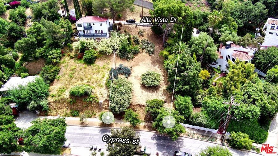 Property photo for 634 E Cypress Street, Glendale, CA