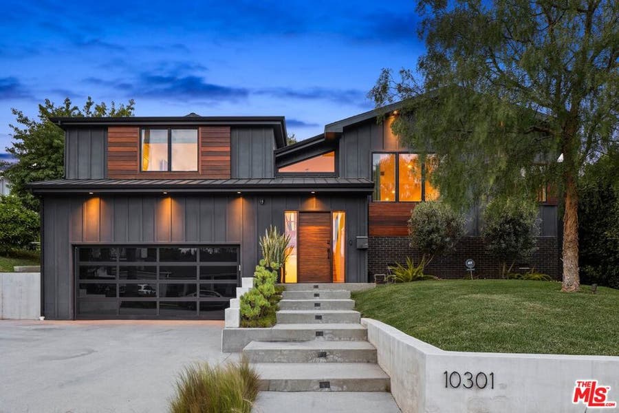 Property photo for 10301 Walavista Road, Los Angeles, CA