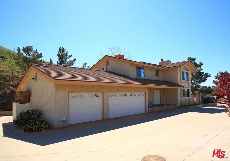 Property photo for Acton, CA