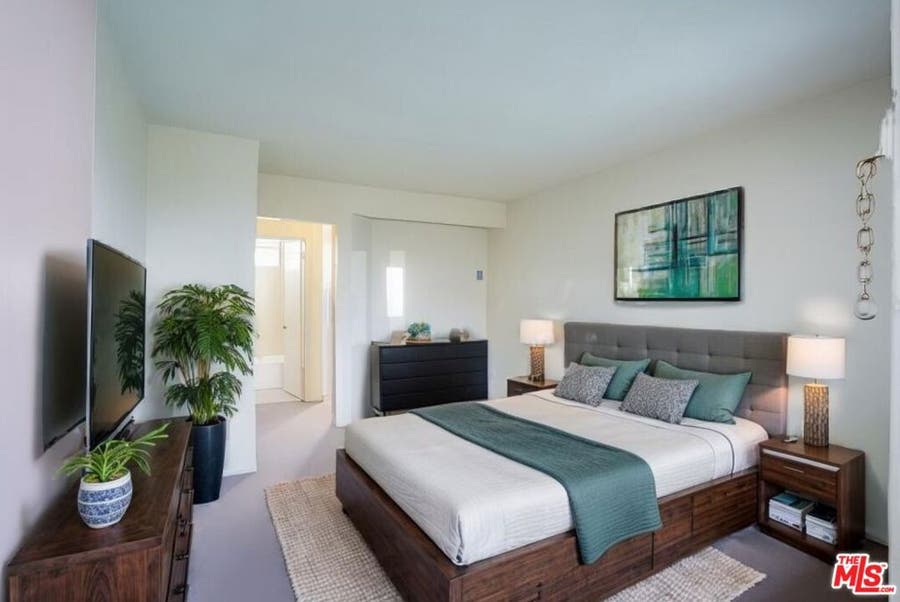 Property photo for 571 Fairview Avenue, #17, Los Angeles, CA