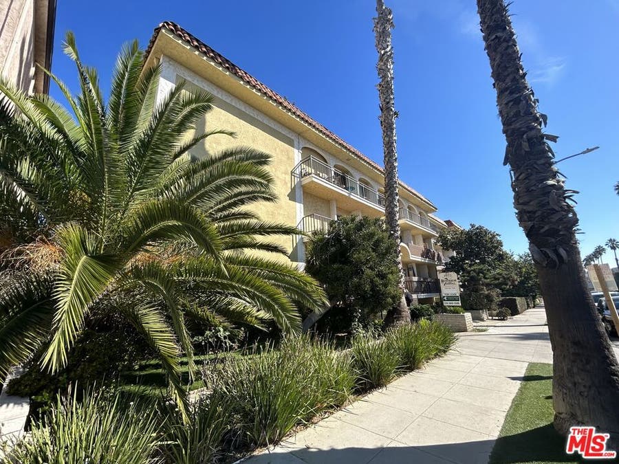 Property photo for 1033 6TH Street, #212, Santa Monica, CA