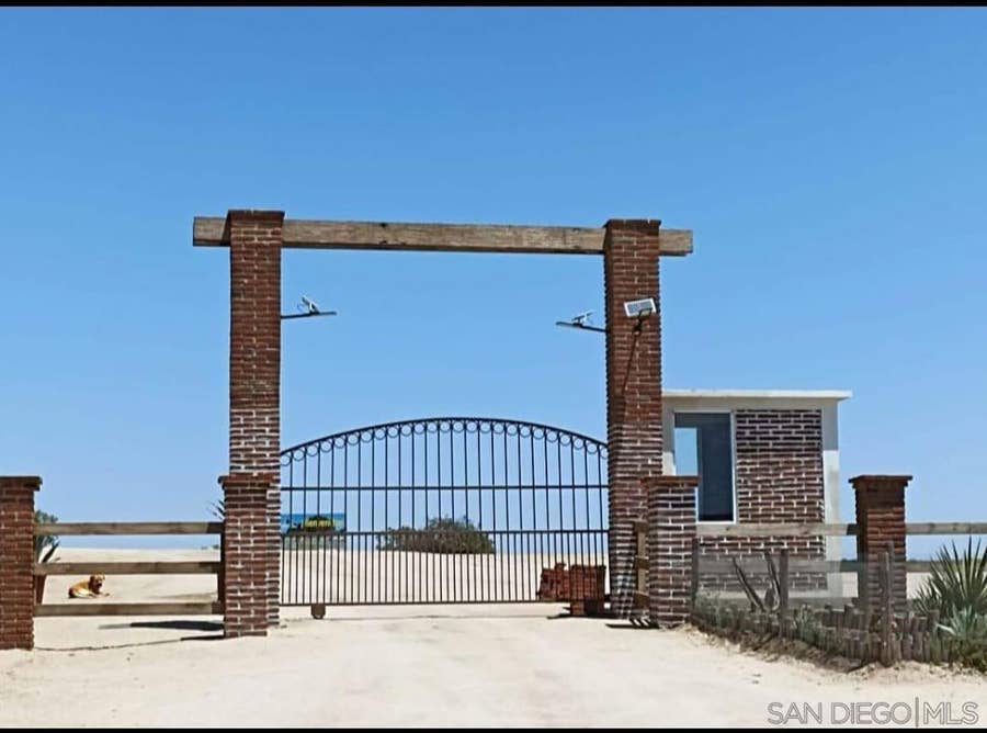 Property photo for Alamo Paseo de los Encinos, Tecate