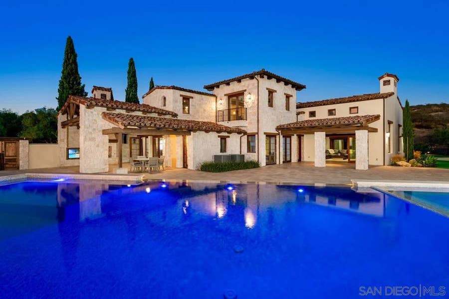 Property photo for 8069 Entrada De Luz E, San Diego, CA