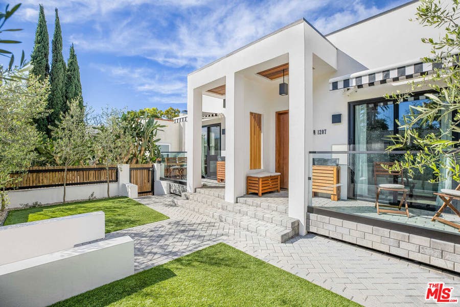 Property photo for 1207 N GENESEE Avenue, West Hollywood, CA