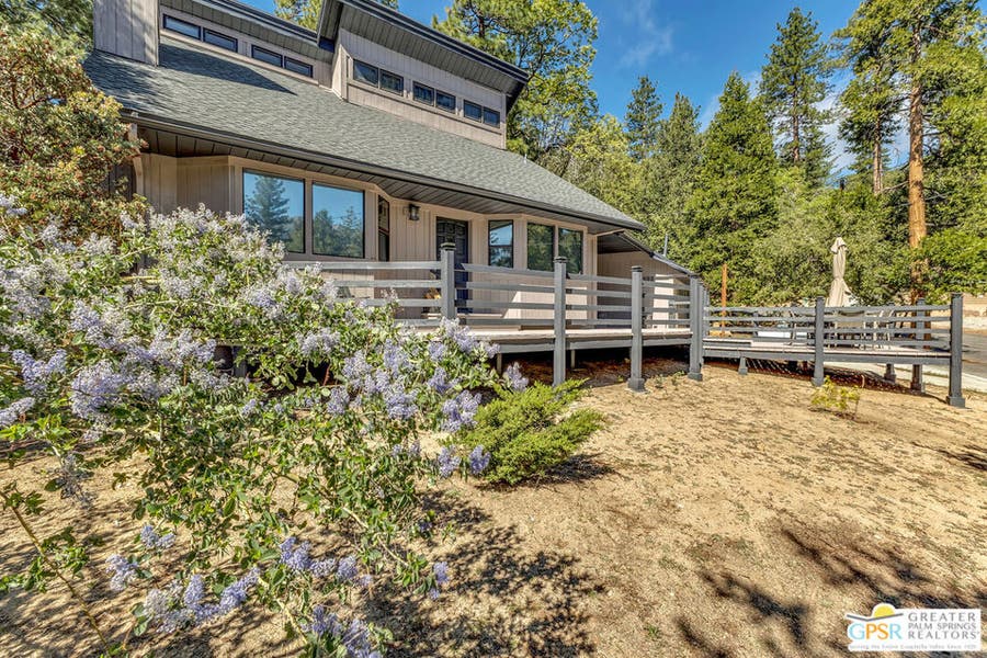 Property photo for 25181 Gail Drive, Idyllwild, CA