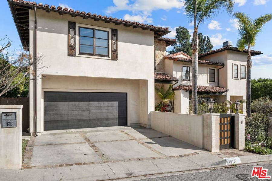 Property photo for 1618 Stradella Road, Los Angeles, CA