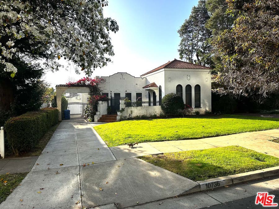 Property photo for 10736 Ashton Avenue, Los Angeles, CA
