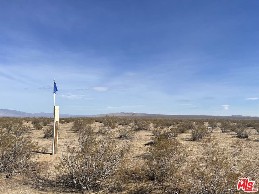 Property photo for 0 GoldenHead, California City, CA