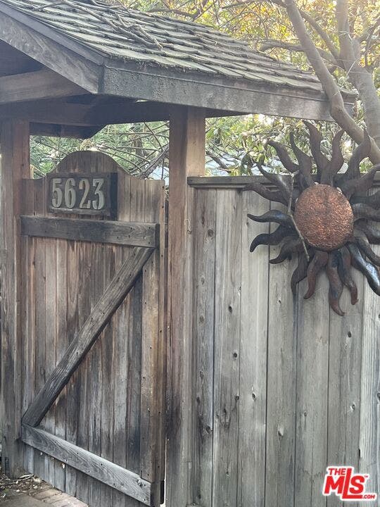 Property photo for 5623 Canyonside Road, La Crescenta, CA