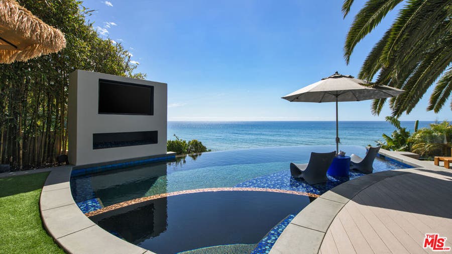 Property photo for 33406 Pacific Coast Highway, Malibu, CA