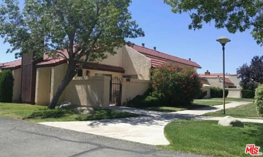 Property photo for 2114 El Domingo Circle, #8, Lancaster, CA