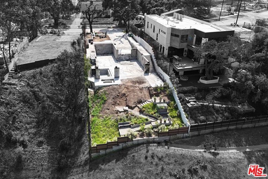 Property photo for 15329 De Pauw Street, Pacific Palisades, CA
