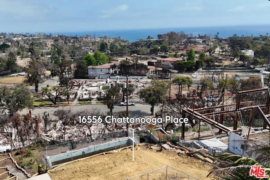 Property photo for 16556 Chattanooga Place, Pacific Palisades, CA