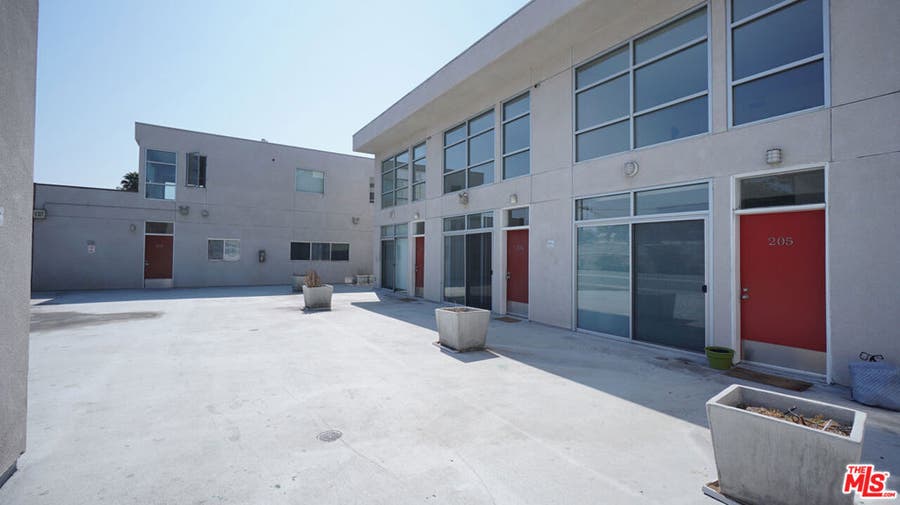 Property photo for 922 W 23Rd Street, #201, Los Angeles, CA