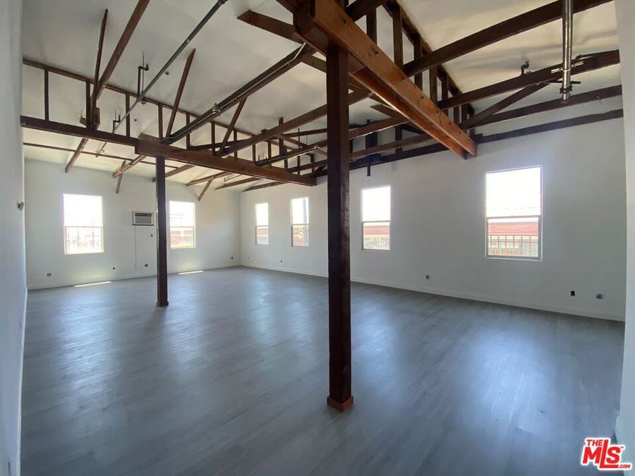 Property photo for 726 S Santa Fe Avenue, #303, Los Angeles, CA