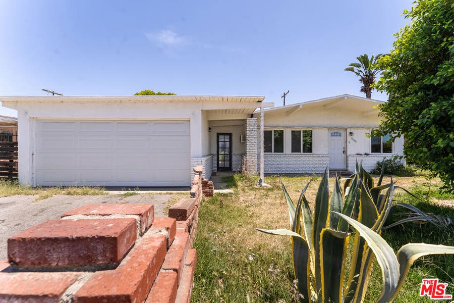Property photo for 9870 Woodale Avenue, Arleta, CA