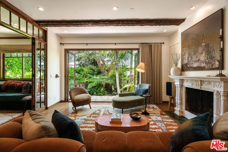 Property photo for 1623 Crescent Place, Venice, CA