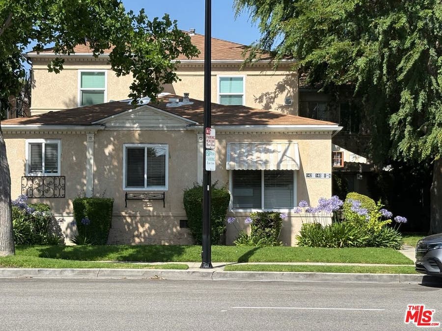 Property photo for 140 N Pass Avenue, Burbank, CA