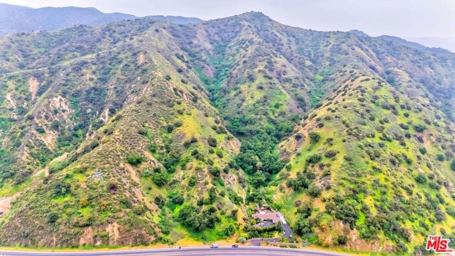 Property photo for 0 00000, Sun Valley, CA