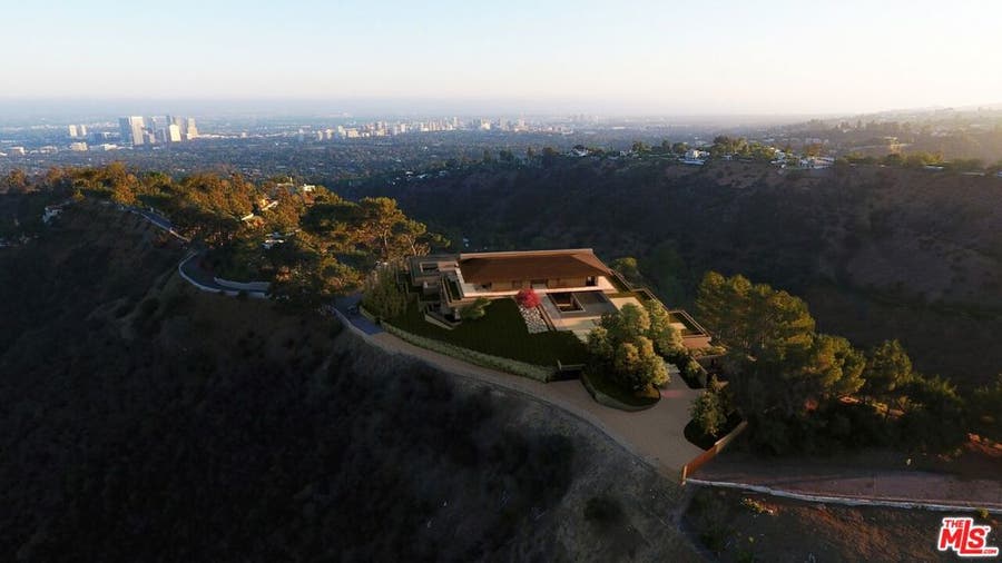 Property photo for 1785 Summitridge Drive, Beverly Hills, CA
