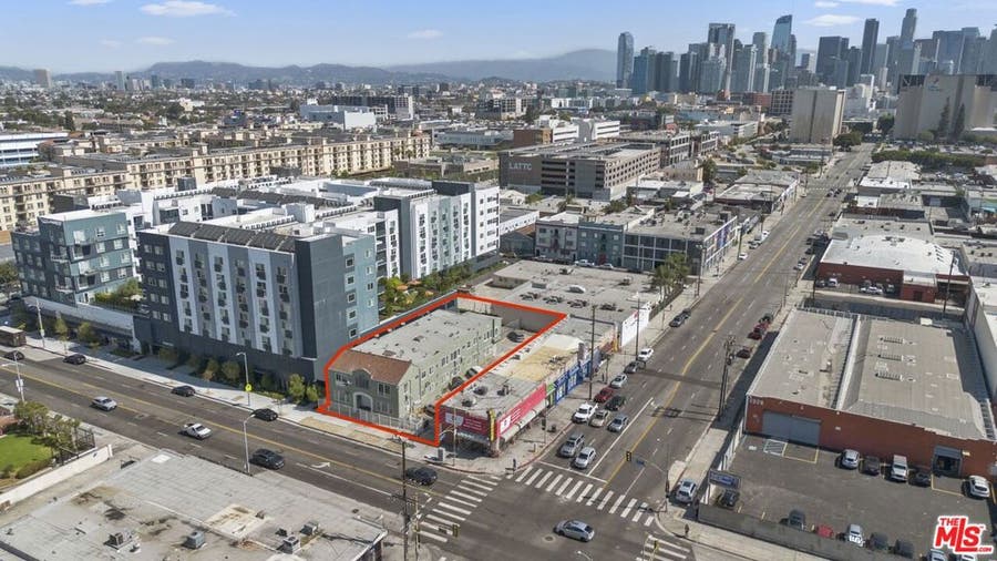 Property photo for 225 W Adams Boulevard, Los Angeles, CA