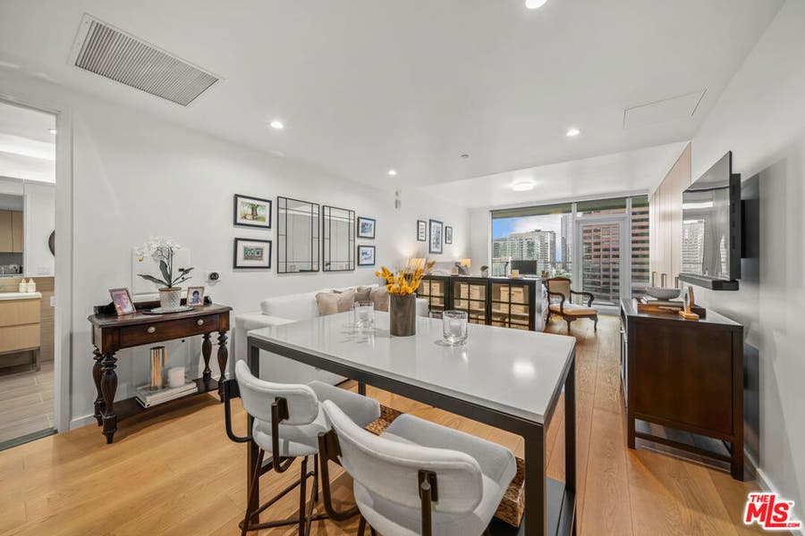 Property photo for 877 Francisco Street, #1715, Los Angeles, CA