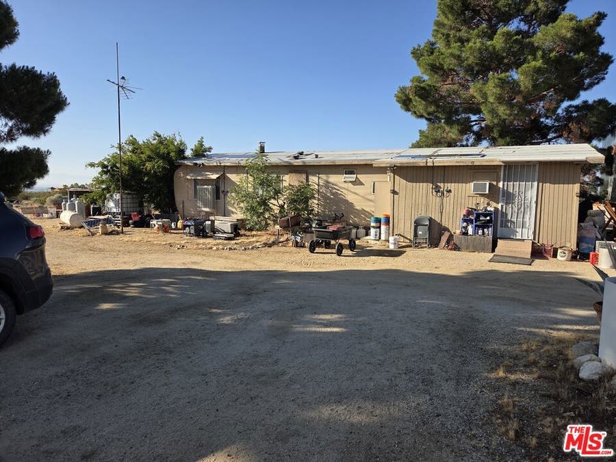 Property photo for 6000 W 140th Street West, Rosamond, CA
