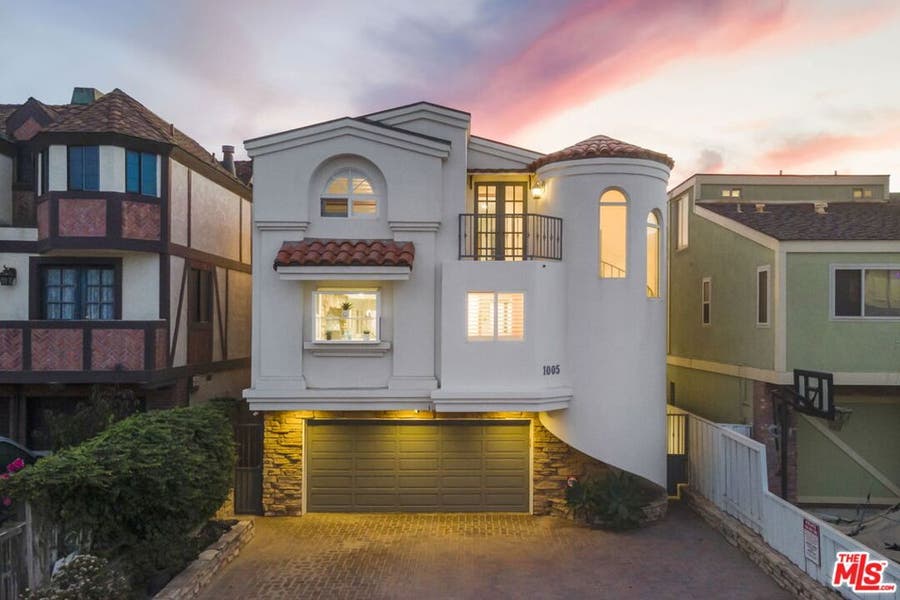 Property photo for 1005 Ocean Drive, Oxnard, CA