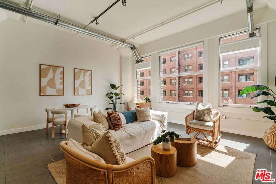 Property photo for 939 S Broadway, #404, Los Angeles, CA