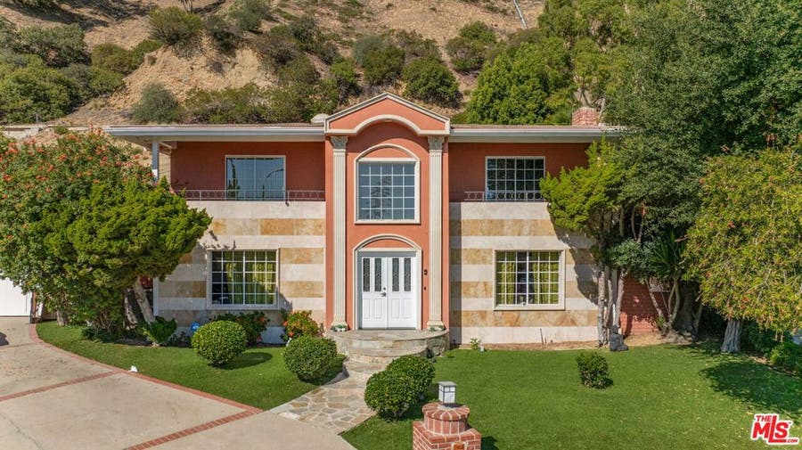 Property photo for 1870 Marcheeta Place, Los Angeles, CA