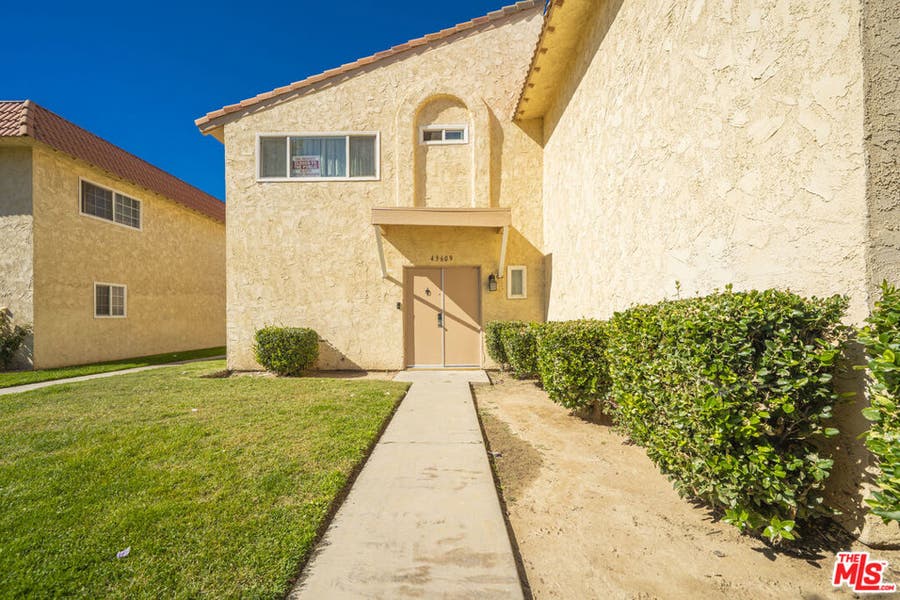 Property photo for 43609 Stanridge Avenue, Lancaster, CA