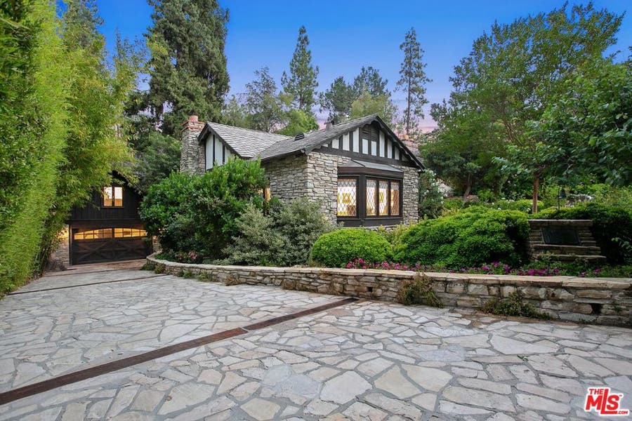 Property photo for 4880 Queen Florence Lane, Woodland Hills, CA