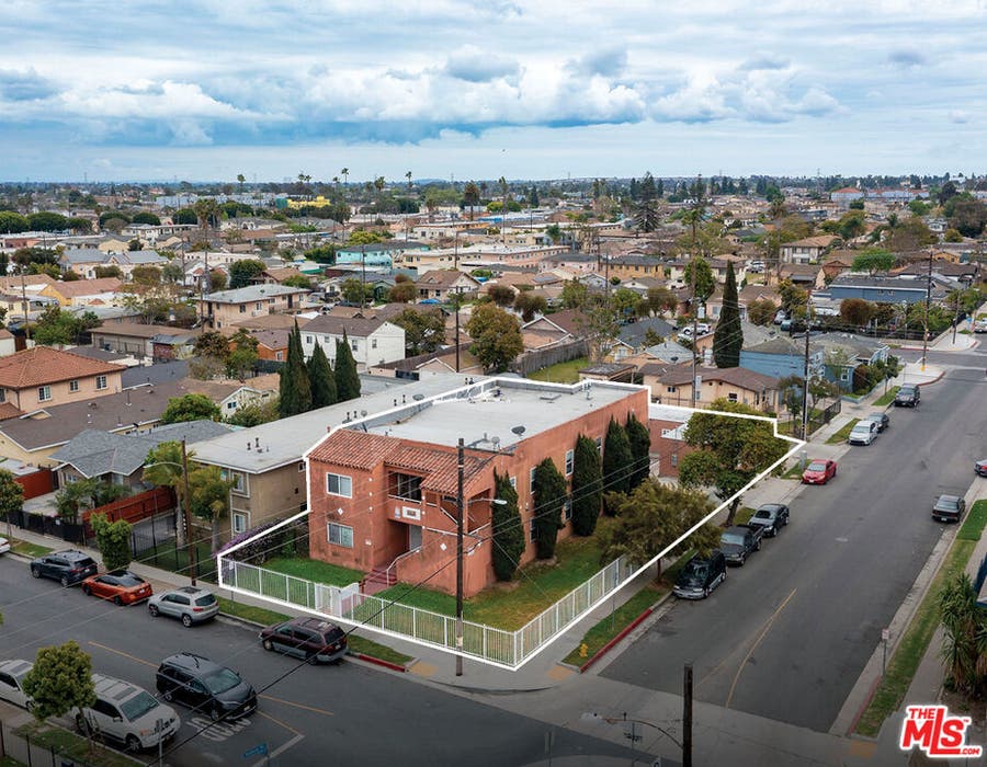 Property photo for 1152 W 88th Street, Los Angeles, CA