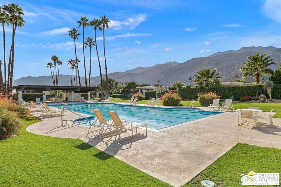 Property photo for 427 N Calle Rolph, Palm Springs, CA