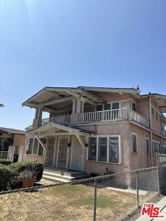 Property photo for 4305 S Harvard Boulevard, Los Angeles, CA