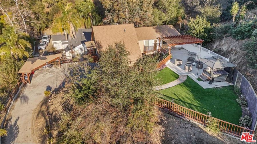 Property photo for 2070 Lilac Lane, Glendale, CA