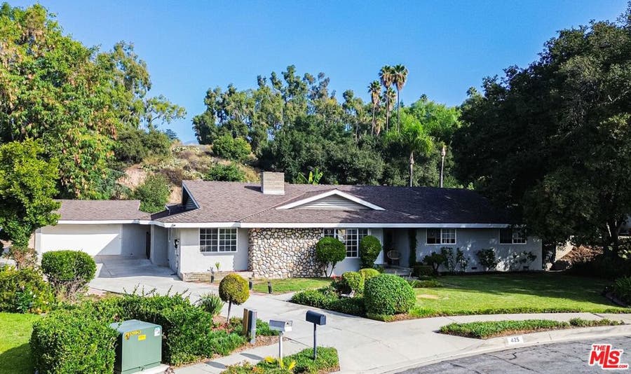 Property photo for 425 Fern Dell Place, Glendora, CA