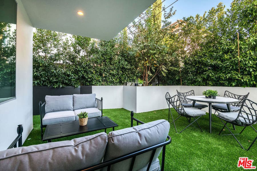 Property photo for 124 S Croft Avenue, #103, Los Angeles, CA