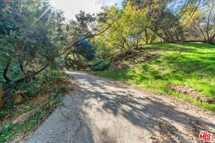 Property photo for 1 Comida Way, Topanga, CA