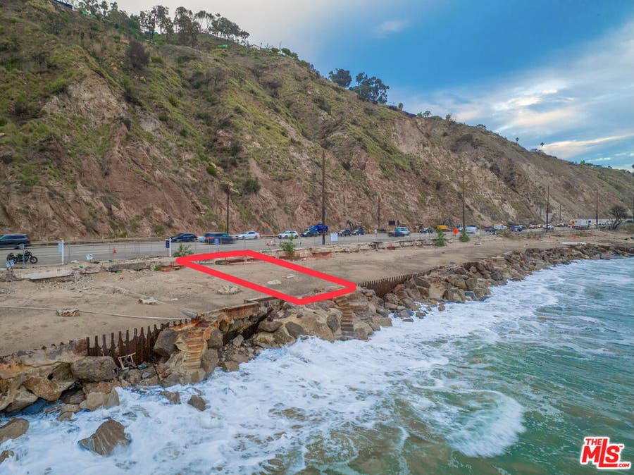 Property photo for 20610 Pacific Coast Highway, Malibu, CA