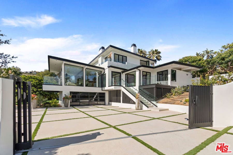Property photo for 27187 Sea Vista Drive, Malibu, CA