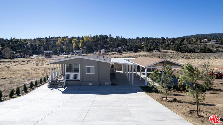 Property photo for 1595 Tecuya Drive, Frazier Park, CA