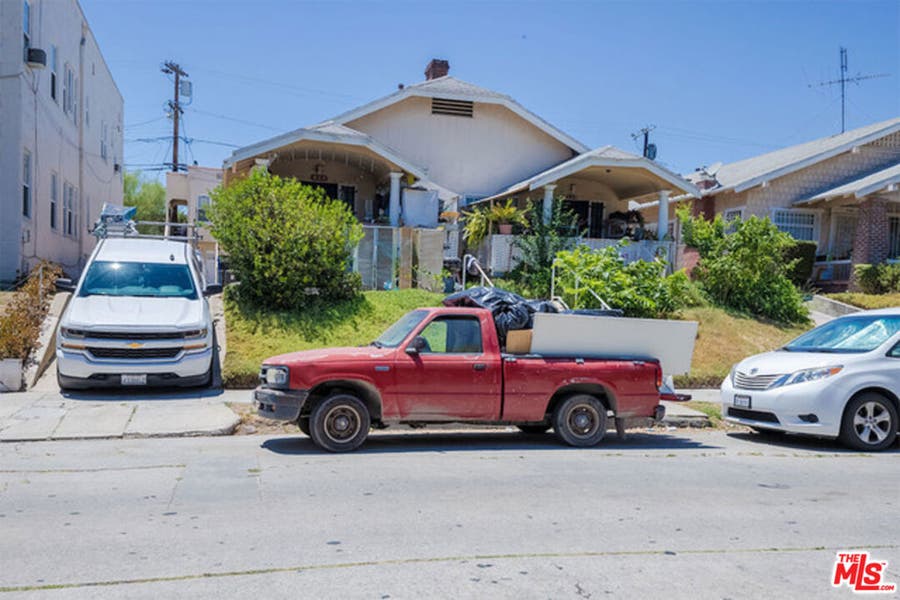 Property photo for 417 N Serrano Avenue, #3, Los Angeles, CA