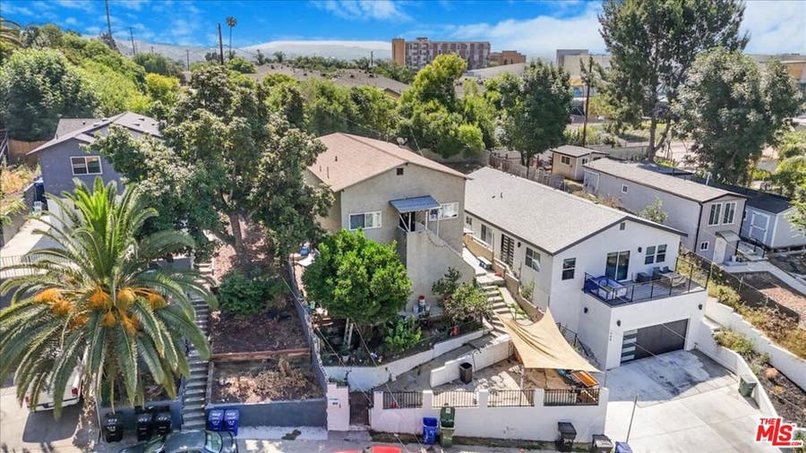 Property photo for 954 Geraghty Avenue, Los Angeles, CA